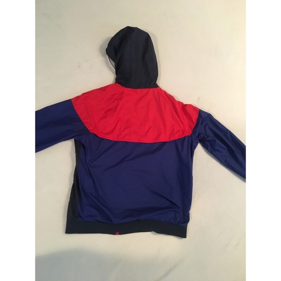 Nike Windbreaker - Picture 4 of 4